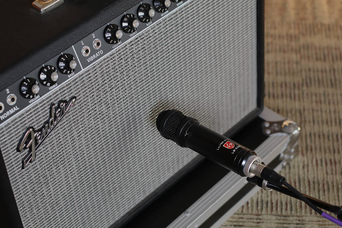 Lauten Audio LS208 review by Recording Magazine Synthax Audio UK