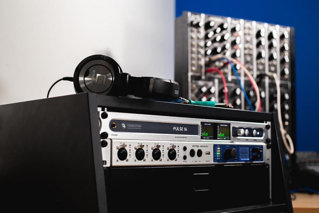 Pulse 16 CV with Modular - Synthax Audio UK