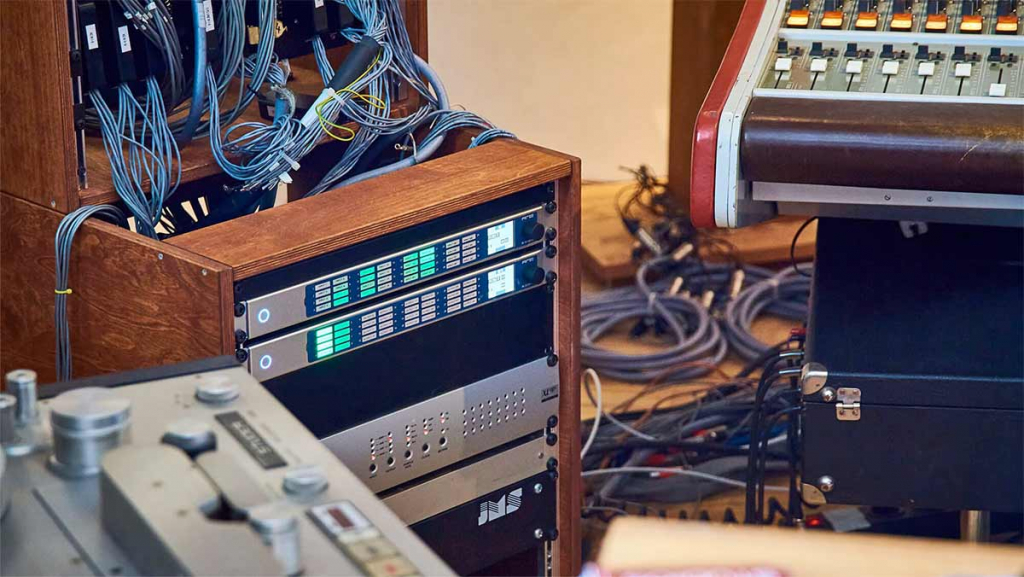 RME M-32 Pro AD and DA in the studio
