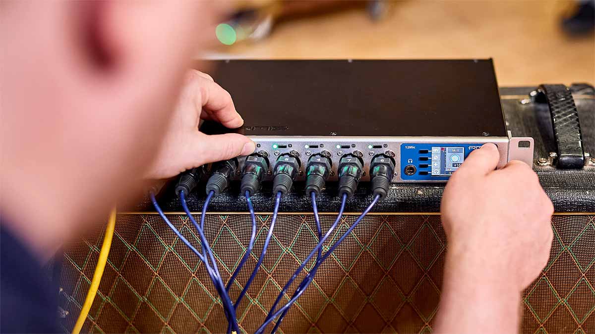 Adjusting the gain on an RME 12Mic