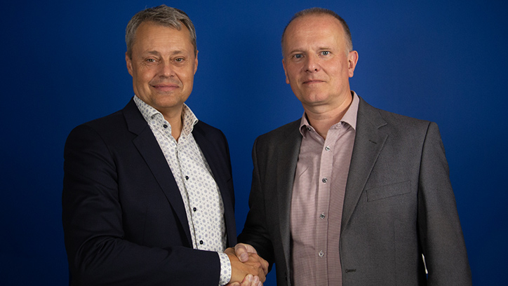 Pictured: Michael Cordt Møller (VP of EMEA Region for Dynaudio, left) and Martin Warr (Managing Director for Synthax Audio UK, right)