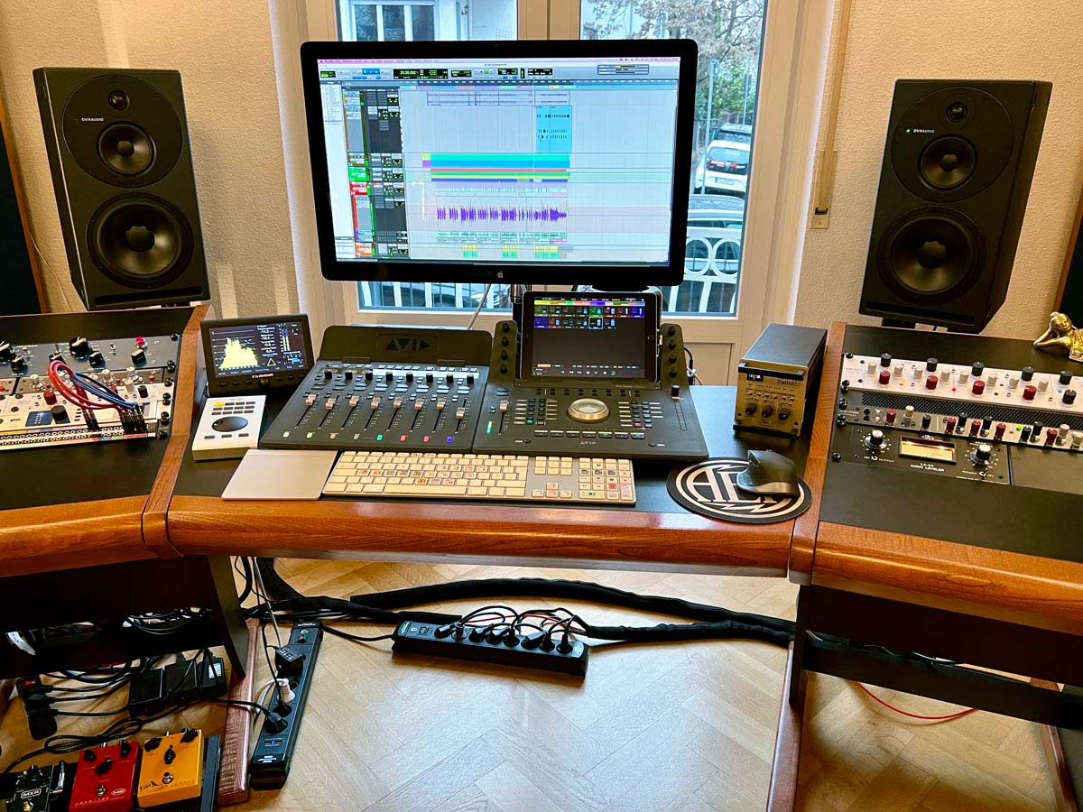 Recording studio desk with Dynaudio Core 59 monitors