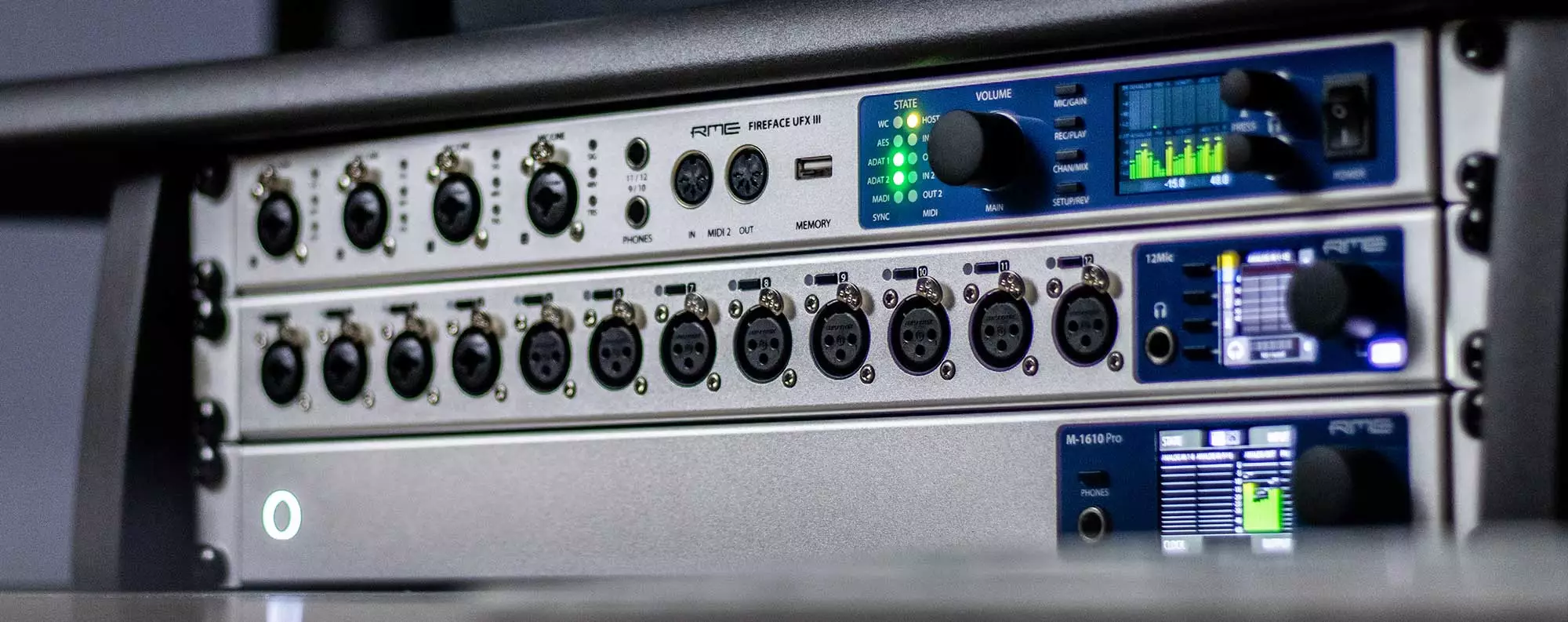 RME Fireface UFX III in the rack with 12Mic and M-1610 Pro