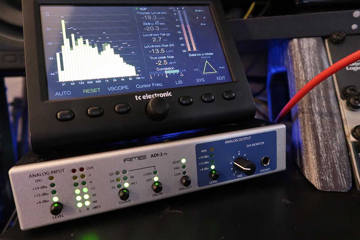 TC Electronic Clarity analyser and RME ADI-2 FS dac