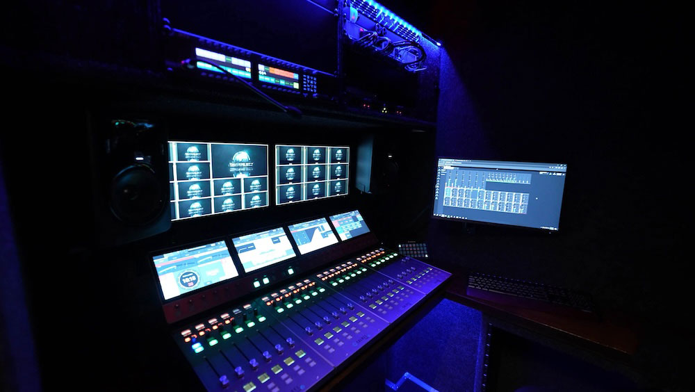 Inside Thunder City Pro's OB Truck BOLT featuring Calrec’s modular Type R mixing system