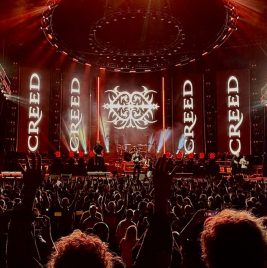 Crowd in front of stage at Creed concert