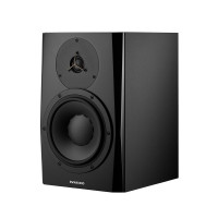 Dynaudio LYD 8 Black perspective angle