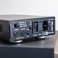 RME DPS-2 (Linear Power Supply) [Ex-Demo]