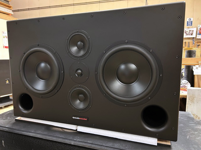 M3 Centre Speaker